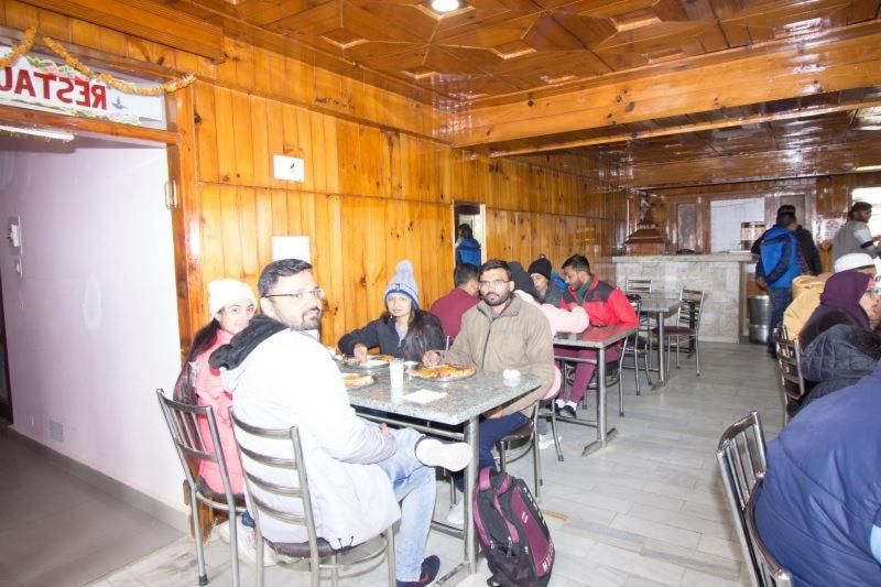 Utsav Otel Manāli Dış mekan fotoğraf